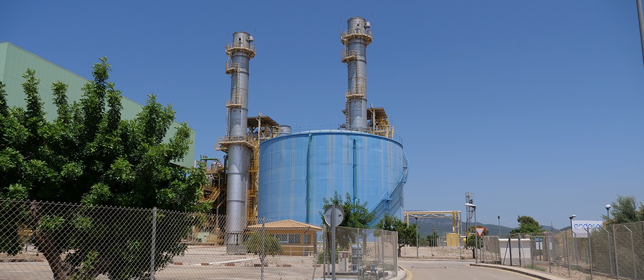 Exterior central eléctrica de ciclo combinado