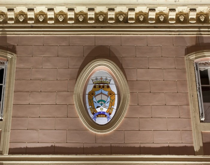 Escudo de la casa consistorial del Ayuntamiento de Carboneras