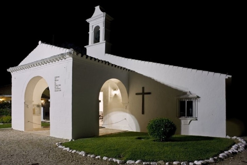 Exterior de la Ermita de la Ina 