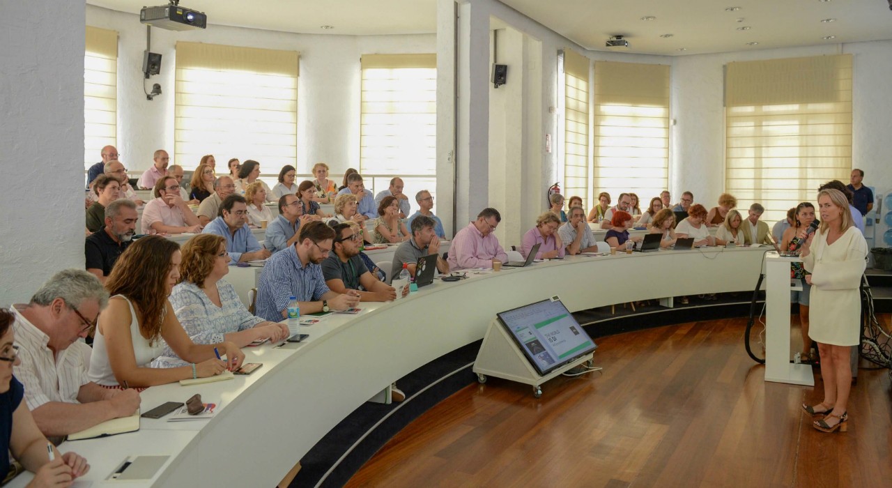 Foto durante la exposición de este programa