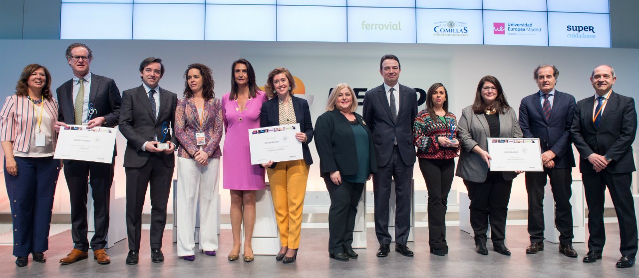 Foto de grupo de la entrega de premios