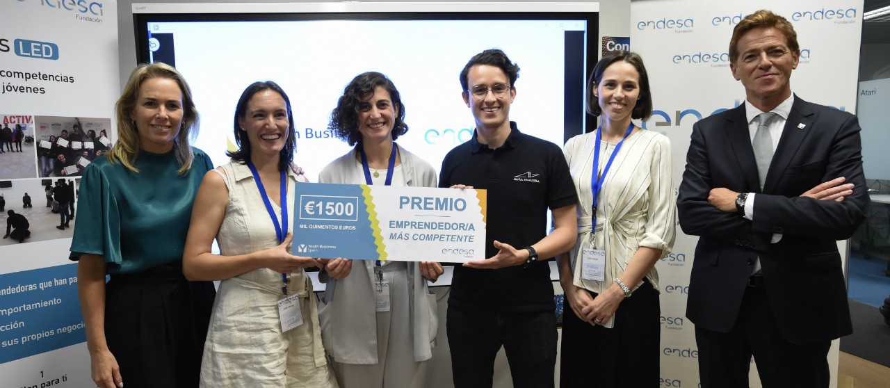 Gloria Juste, Carolina Gasca, Catalina Cortines John Correa, Sara Simón y  Luis García.